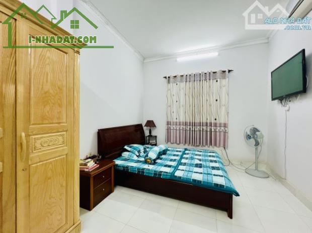 BÁN NHÀ hẻm ôtô LÊ LỢI TP. VŨNG TÀU CÓ PN TẦNG TRỆT GIÁ TỐT 4 TỶ TL - 3