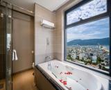 Chính chủ bán căn hộ tâm huyết 2PN, tầng cao 79m² view trực diện biển Mỹ Khê Đà Nẵng.