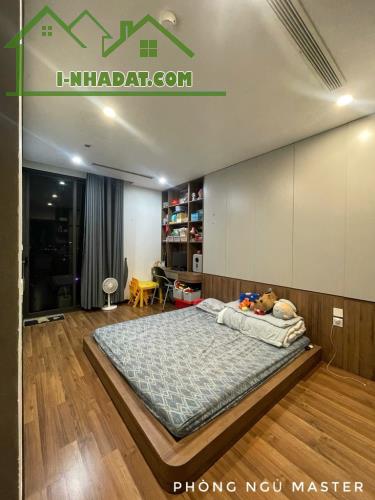 (Tin thật 100%) CH 85m2 x 2PN có slot ô tô tại Mipec Xuân Thủy - Nội thất cao cấp - Tầng - 2