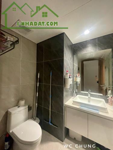 (Tin thật 100%) CH 85m2 x 2PN có slot ô tô tại Mipec Xuân Thủy - Nội thất cao cấp - Tầng - 3