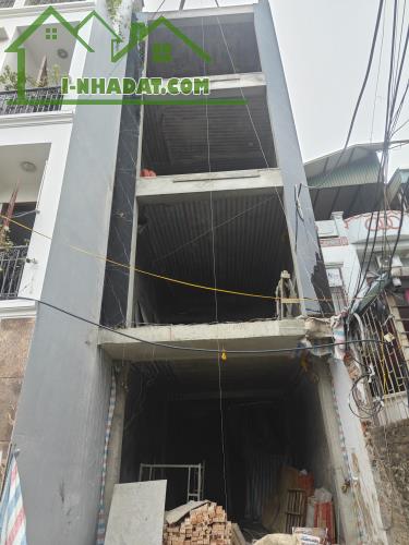 Bán nhà Ngọc Thụy Long Biên 50m2, thang máy, ô tô thông, kinh doanh, 200m ra Hồng Tiến, H