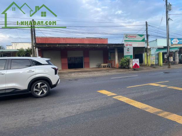 Chủ cần bán 2 căn nhà Quốc lộ 56 thuộc thị trấn Kim Long thuận tiện mua bán kinh doanh - 3