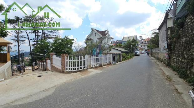Bán Đất hẻm xe hơi đường Hoàng Hoa Thám, Phường 10, Đà Lạt 748,4mv