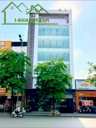 ⚜️ Mặt Phố VIP Phạm Văn Đồng, Cầu giấy 200M2 8T Thang Máy MT 11M, Chỉ 125 Tỷ ⚜️