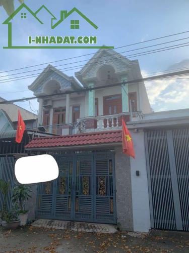 Bán nhà 85m2, 3PN, hẻm 8m thông, tặng nội thất, Lê Hồng Phong, Thuận An, Bình Dương.