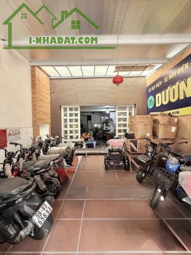 HẺM 10M - TOÀ NHÀ 6 TẦNG - 148M2- DÒNG TIỀN 1,1 TỶ THANG MÁY, PCCC ĐẦY ĐỦ - 21,5 TỶ TL - 2