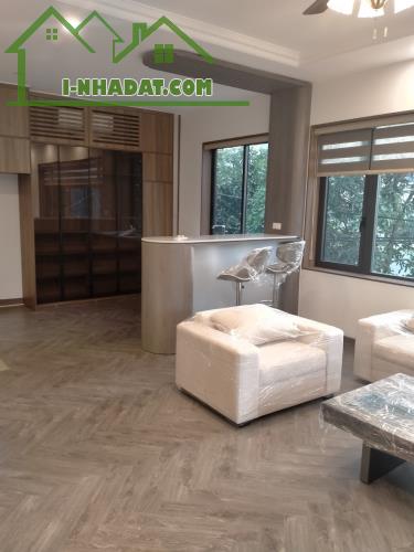Bán nhà Phạm Khắc Quảng,Giang Biên, vỉa hè, ô tô tránh, kinh doanh 43m2 chỉ 11 tỷ hơn - 3