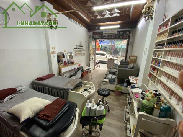 Sang nhượng toàn bộ cửa hàng NAIL - MI - GỘI mặt đường phố Thuỵ Khuê- Tây Hồ