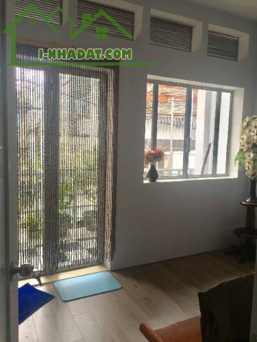 Cần ra gấp nhà Ngộp Bank Lê Văn Sỹ ỷ, phường 11, Phú Nhuận,61.6m2( 4X 15.3) 8.5 T - 2