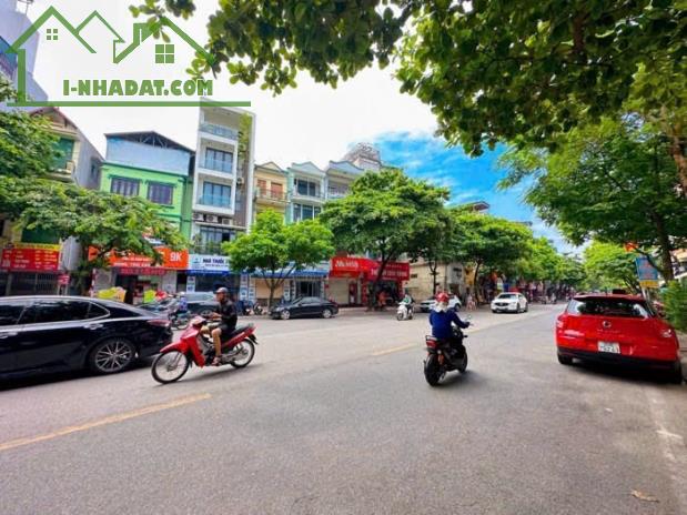 SIÊU PHẨM MẶT PHỐ NGỌC LÂM – LONG BIÊN . DT: 275M² x 1 TẦNG. GIÁ CHỈ 72.5 TỶ – CÓ TL - 2