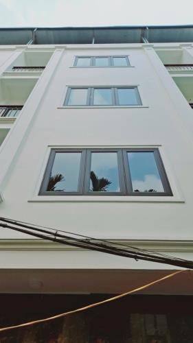 BÁT KHỐI- LONG BIÊN -NHÀ MỚI ĐẸP Ở NGAY - NỘI THẤT XỊN SÒ - NGÕ THÔNG- GIÁ 4.9 tỷ - 5