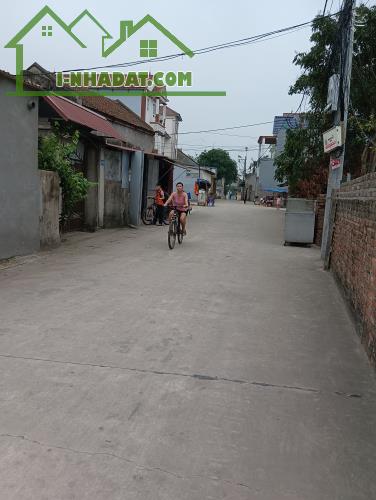 Bán Đất -Xã Hiền Ninh(Sóc Sơn)- 51 M2 -Ô Tô Vào Tận Đất - 1Tỷ680 Triệu - 1