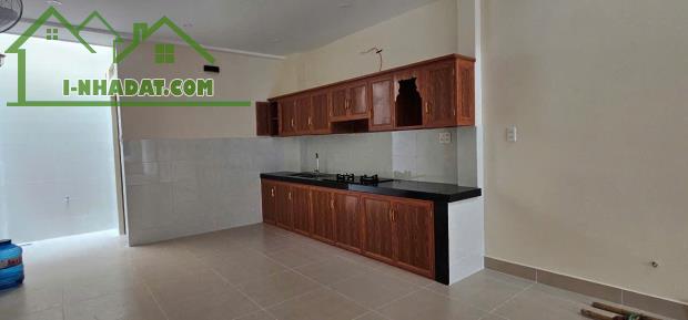 Nhà Cho thuê mặt tiền đường Phường bình Hưng hòa A. Quận bình Tân. HCM - 1