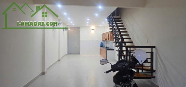 Nhà Cho thuê mặt tiền đường Phường bình Hưng hòa A. Quận bình Tân. HCM - 2