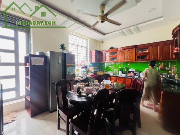 NHÀ ĐẸP Ở NGAY 5 TẦNG THANG MÁY HẺM TO GẦN ĐƯỜNG LINH ĐÔNG 5X20 CHỈ 12,7 TỶ. - 1