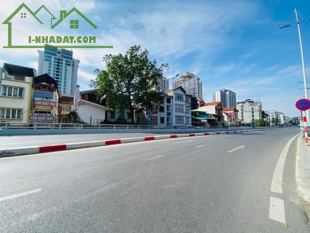 BÁN NHÀ XUÂN LA TT TÂY HỒ Ô TRÁNH VHE KD VP 110M 6T MT9M CHỈ 43.5 TỶ.