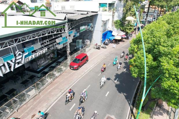 Mình chính chủ - Cần bán căn nhà 2 mặt tiền đường Hoàng Sa - Tân Bình - 1