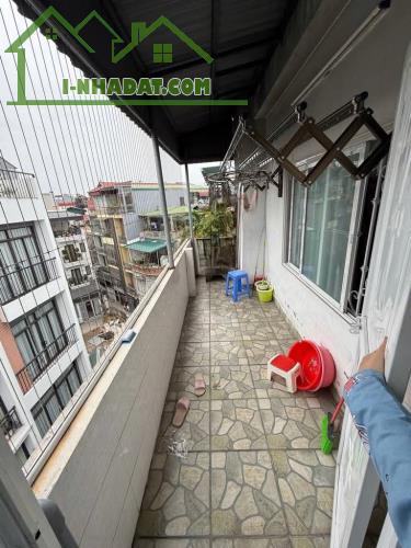 🏡 Bán nhà 5 tầng Bồ Đề, Long Biên, 30m2, Dân xây, Gần Hồ, Ở ngay, 6 tỷ 35 - 7