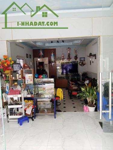 CẦN BÁN NHANH CĂN NHÀ MẶT TIỀN  TẠI Nguyễn Thị Thảnh,  Thới Tam Thôn, Hóc Môn,HCM - 2