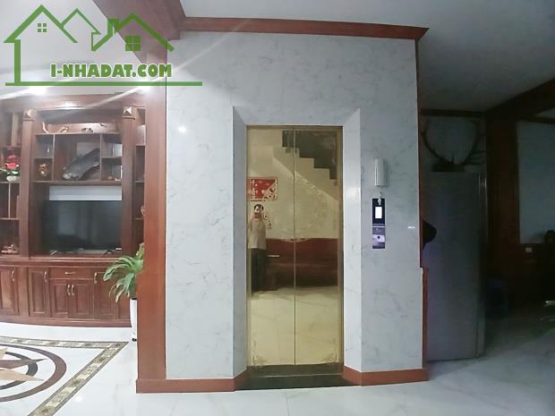Nhà phố 4 tầng - Thang máy - Full nội thất, gỗ quý - Đông Tăng Long, Thủ Đức, Chỉ 10 tỷ X - 2