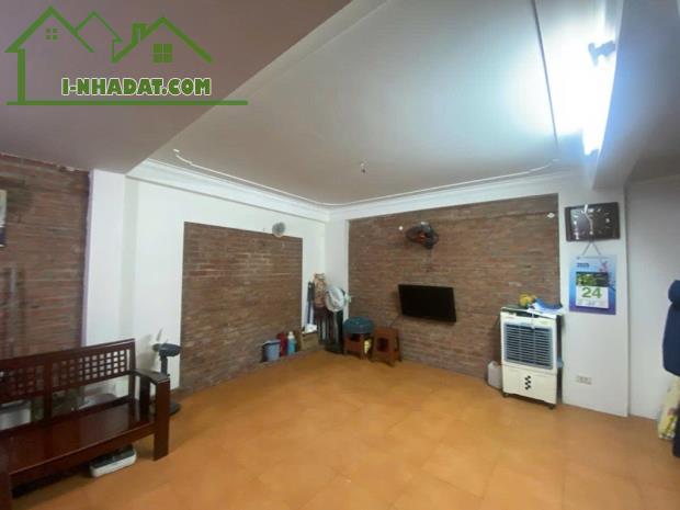 BÁN ĐẤT TẶNG NHÀ 2 TẦNG 50m2, PHÂN LÔ 2 MẶT NGÕ, ÔTÔ 5M, 7,2 tỷ