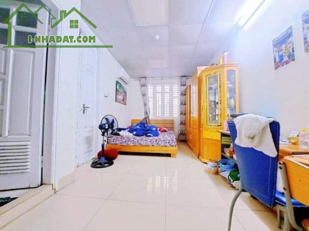 BÁN NHÀ NGÕ 168 HÀO NAM, PHÂN LÔ, 3 Ô TÔ TRÁNH, DỪNG ĐỖ, LÔ GÓC 73/90m 4T, MT 5m 20,5 tỷ