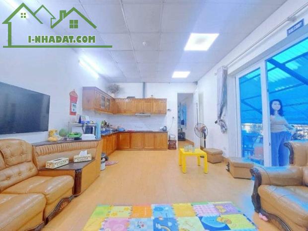 BÁN NHÀ NGÕ 168 HÀO NAM, PHÂN LÔ, 3 Ô TÔ TRÁNH, DỪNG ĐỖ, LÔ GÓC 73/90m 4T, MT 5m 20,5 tỷ - 2