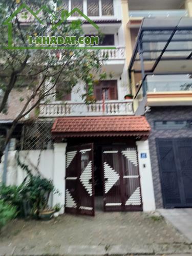Cho thuê nhà nguyên căn ngõ Gốc Đề, 3 tầng x 40m2, 3 ngủ, 7.5 Triệu - 3