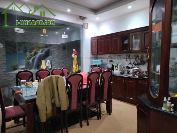 Cho thuê nhà nguyên căn ngõ Gốc Đề, 3 tầng x 40m2, 3 ngủ, 7.5 Triệu - 2