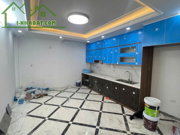 Bán nhà Vĩnh Quỳnh 52m 5 tầng mới koong nội thất đẹp gần ô tô giá siêu hấp dẫn 6.85 tỷ - 2