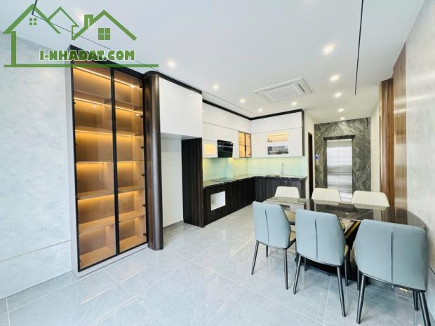 Nhà Ngọc Thuỵ 45m2, 7 tầng thang máy, lô góc, full nội thất ,gần chợ Ngọc Thuỵ, công viên - 1