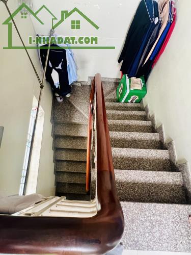 HẠ GIÁ 300 TRIỆU – NHÀ ĐẸP HẺM Ô TÔ GẦN ĐẦM SEN, GIÁ CHỈ 4.9 TỶ – CHÍNH CHỦ XÂY Ở KIÊN CỐ