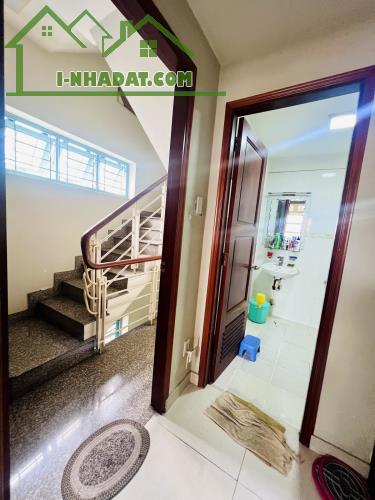 HẠ GIÁ 300 TRIỆU – NHÀ ĐẸP HẺM Ô TÔ GẦN ĐẦM SEN, GIÁ CHỈ 4.9 TỶ – CHÍNH CHỦ XÂY Ở KIÊN CỐ - 1