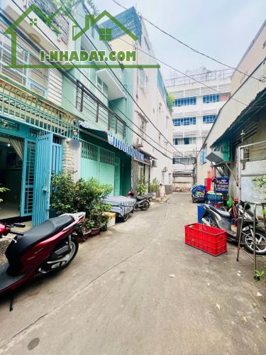 HẠ GIÁ 300 TRIỆU – NHÀ ĐẸP HẺM Ô TÔ GẦN ĐẦM SEN, GIÁ CHỈ 4.9 TỶ – CHÍNH CHỦ XÂY Ở KIÊN CỐ - 2