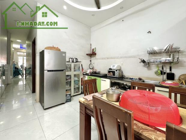 BÁN NHÀ 4 TẦNG HẺM XE TẢI ĐƯỜNG NGUYỄN THÁI BÌNH.P 12 . TÂN BÌNH. DT90M ... GIÁ 12.6 TỶ - 4