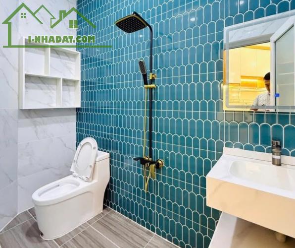 Nhà đẹp 4 Tầng BTCT, Ngang 4m, 4PN, Sát hẻm ô tô, Nhỉnh 6 Tỉ - 4