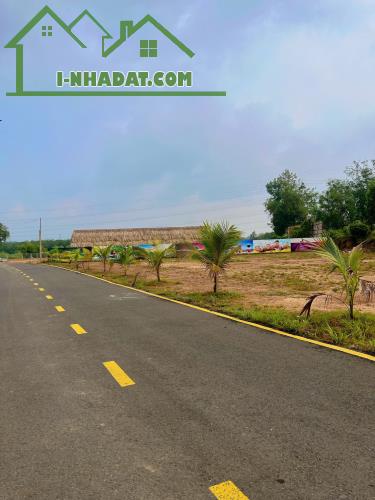 ĐẤT TÂN ĐỊNH BẾN CÁT NGAY CỔNG SAU ĐẠI NAM GIÁ RẺ - 1