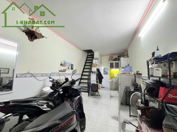 HÀNG HIẾM HIỆP BÌNH CHÁNH THỦ ĐỨC - CHỈ NHỈNH 2 TỶ - HẺM Ô TÔ 7 CHỖ