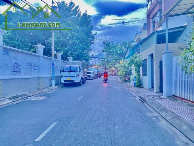 ✅Chỉ 3 tỷ 150 triệu. Cho căn Nhà 2 tầng, 3 phòng ngủ. Đường số của Lã Xuân Oai Quận 9 - 4