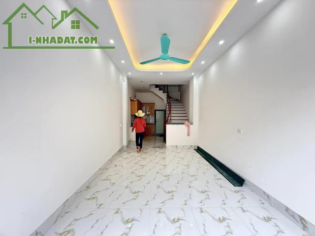 SIÊU PHẨM 5 TẦNG  PHÚC LỢI- LONG BIÊN– Ô TÔ QUA NHÀ –CHỈ 6.45 TỶ - 5