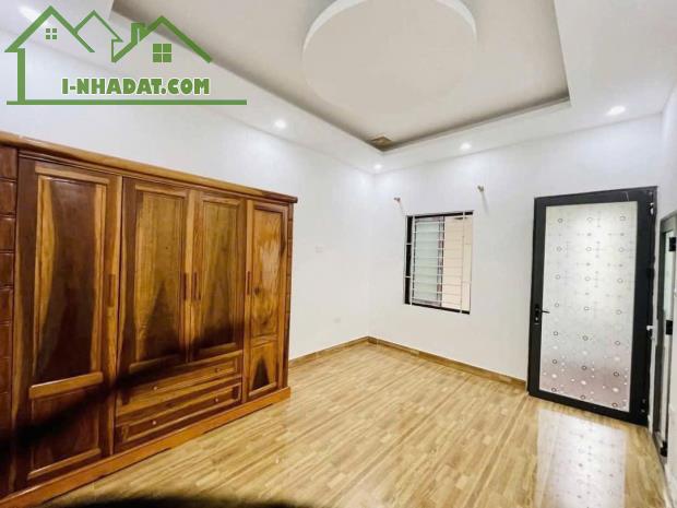 Bán nhà ngõ 663 Trương Định, Diện tích 55m x 3 tầng, mặt tiền 6.7, giá 7,7 tỷ - 2