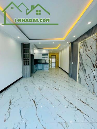 BÁN NHÀ PHỐ HỒNG TIẾN -VỊ TRÍ HIẾM KINH DOANH ĐỈNH 59 M- 14,95TỶ - 1