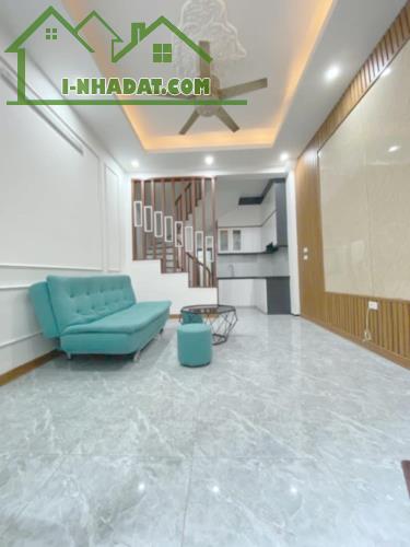Bán nhà ngõ 64 Vĩnh Hưng, Diện tích 25m x 5 tầng, mặt tiền 4m, giá 5.5 tỷ - 3