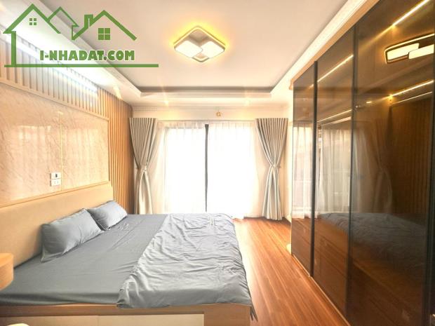 Bán toà CCMN Chùa Láng. Láng Thượng. Đống Đa DT 134m2 x 6T, mặt tiền 5.4m. Giá 22.5 tỷ - 3