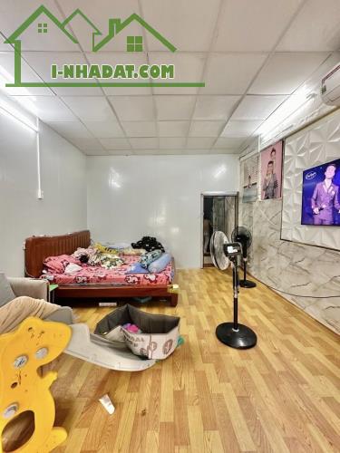 🚨SIÊU HOT - B/ÁN NHÀ HẺM XE TẢI - LÊ VĂN QUỚI, BÌNH TÂN - 61M2 (4.3x14.3) - CHỈ 5.xTỶ. - 1