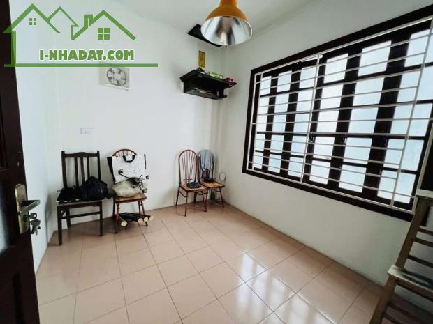 🔥 SIÊU HOT! Nhà 35 Trần Thái Tông – 39m² – Mặt Tiền 7m– 8.8 Tỷ – Ngõ Rộng Gần Bãi Ô Tô🔥 - 3