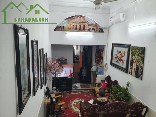 Bán nhà ngõ 339 Minh Khai – 37m² – Ba gác đỗ cửa – Sổ đỏ chính chủ – Giá chỉ 5.35 tỷ - 2