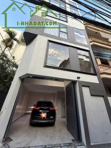 Bán nhà Bồ Đề - Gần cầu Chương Dương. Lô Góc - Thang Máy - Gara Ô tô. Lh 0965858116