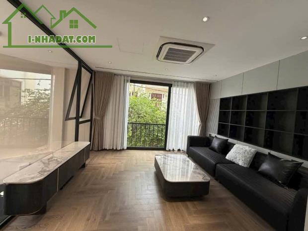 Bán nhà Bồ Đề - Gần cầu Chương Dương. Lô Góc - Thang Máy - Gara Ô tô. Lh 0965858116 - 4