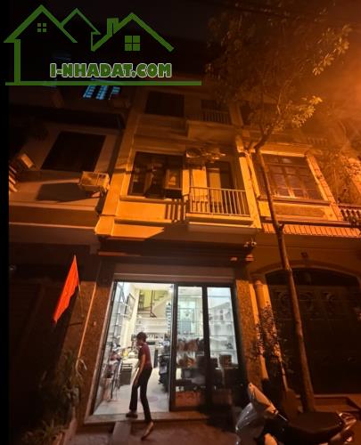 Bán nhà phố Giáp Bát-49m2 , xây 4 tầng. Giá thương lượng
